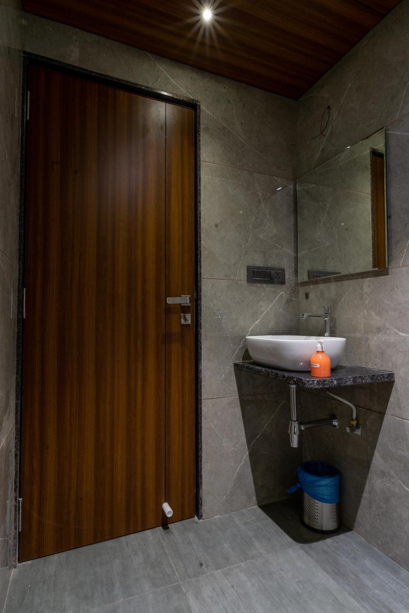 Hotel Aura Inn Airoli ,Digha Navi Mumbai Exterior photo